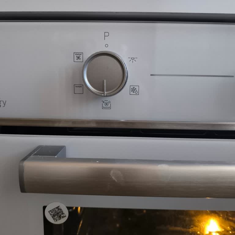 Alt Isıtma Sorunu Yaşayan Beko Fırın İçin Hızlı Çözüm Ve Değişim Talebi