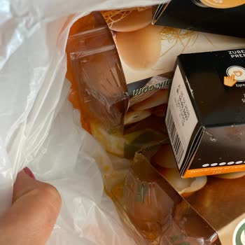 Migros Hemen'den Kırılan Yumurta Ve Mahvolan Ürünler İçin Hızlı Geri Ödeme Talebi