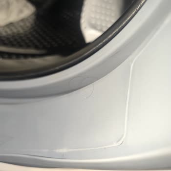 Vestel Çamaşır Makinesinde Sürekli Kıyafet Yırtılması Ve Lastik Arızası
