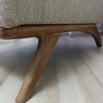 Kilim Mobilya’dan Alınan Mobilyaların Ayıplı Ve Defolu Teslimatı