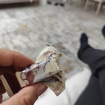 Beyoğlu 1968 Çikolatalarında Kağıt Parçası!