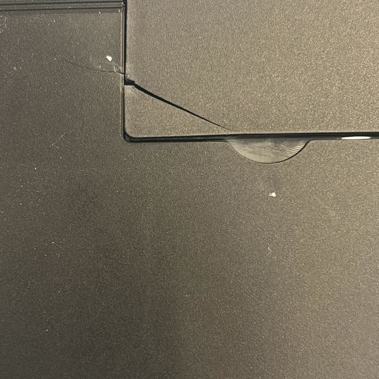 Hasarlı Ürün Gönderimi Ve Cevapsız İletişim Nedeniyle Tam Geri Ödeme Talebi