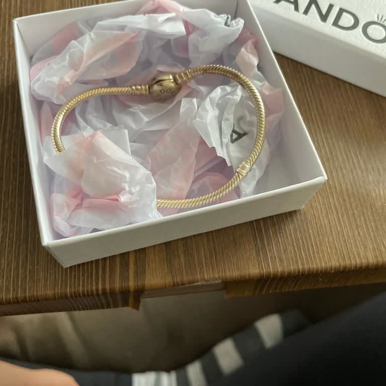 Pandora Bilekliği Hızlı Renk Değişimi Ve Mağazanın İade Reddi