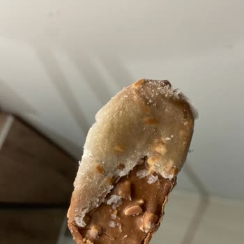 Sağlık Riski Taşıyan Bozulmuş Magnum Dondurması