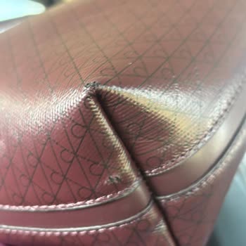 Calvin Klein Çanta Kısa Sürede Bozuldu, Ücret İadesi Talebi