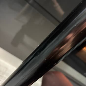 Servise Gönderilen Dyson Süpürge Çizik Çıktı, Değişim Talebi