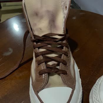 Converse Ayakkabıda Boya Transferi Ve Erken Aşınma Şikayeti