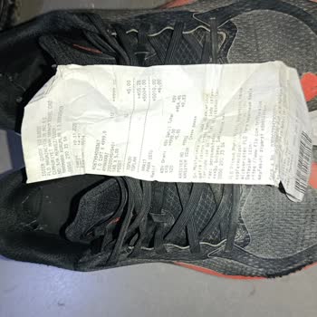 Puma Ayakkabısının Dikişlerinin Üç Ayda Açılması Ve Ayıplı Ürün Değişimi Talebi