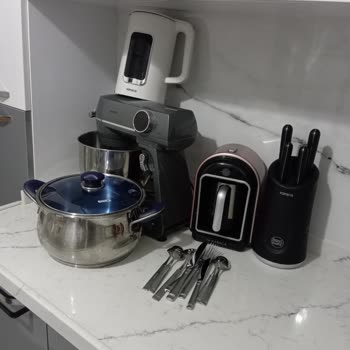 Karaca Dik Süpürge Turbo Başlığı Kırıldı!