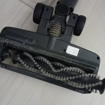 Karaca Dik Süpürge Turbo Başlığı Kırıldı!