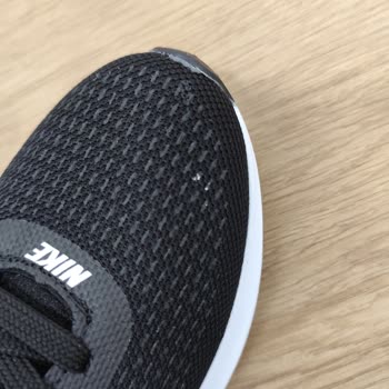 Kalitesiz Spor Ayakkabıda Görsel Uyuşmazlığı Ve Tam İade Talebi