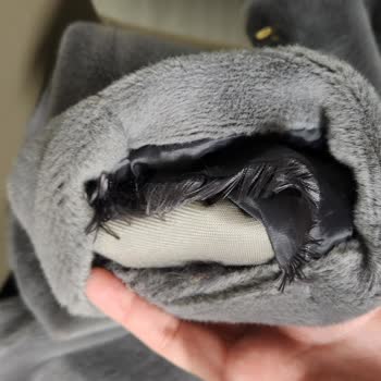 Kısa Sürede Yırtılan Ceket İçin Kalitesiz Ürün Şikayeti Ve Değişim Talebi