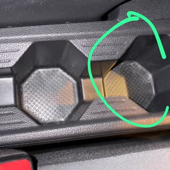 Apex Premium Car Kağıthane Şubesinde Detaylı İç Dış Temizlik Eksik, Ücret İadesi Bekliyor