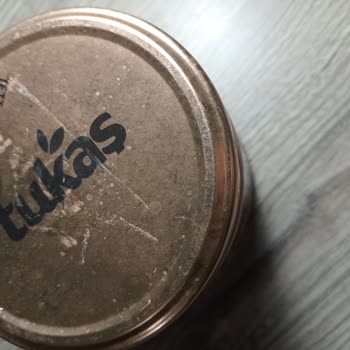 Kireçlenmiş Kavanozlu Bozuk Tukaş Sos İçin İade Reddi Ve Yardım Merkezine Erişememe