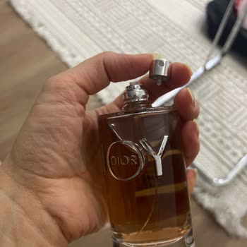 Triostore Dior Joy Parfümünün Sahte Olduğu Şüphesi Ve 5.908 TL’lik İade Talebi