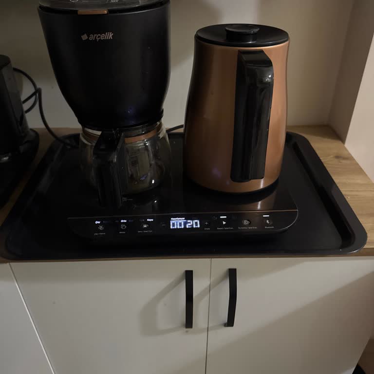 Arçelik Gurme Çay Makinesinde Sürekli Su Sızıntısı Ve Değişim Talebi
