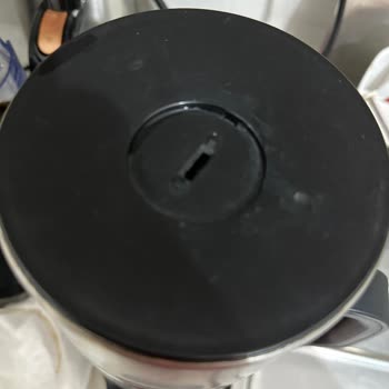 Homend Çay Makinesi Demlik Kapağı Kırıldı!