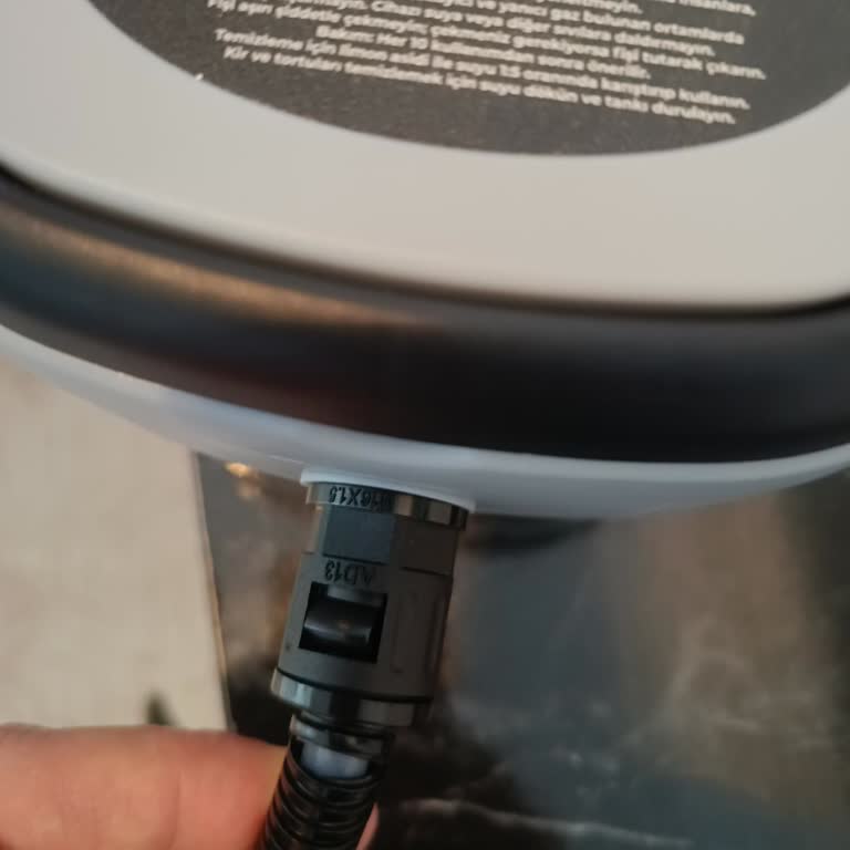 Robo Buhar Makinesi Hortumu Yırtık Ve Çözüm Sunulmayan Müşteri Hizmetleri