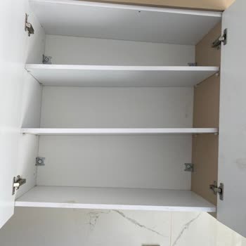 TOKİ Dairesinde Su Aldı Ve İşçilik Hatalarıyla Taşınamıyor