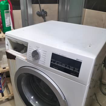 Siemens Çamaşır Makinemde Deterjan Haznesi Çürümesi Üretim Hatası