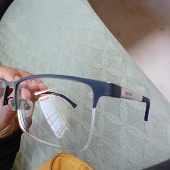 Garanti Sözü Verilen Gözlük Camı Kullanıcı Hatası İddiası İle Değiştirilmedi