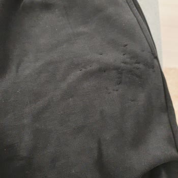 Üç Kez Giyen Eşofmanda Ani Tüylenme, Mağaza Değişim İsteği Reddi