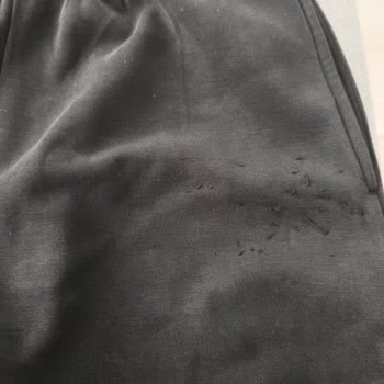 Üç Kez Giyen Eşofmanda Ani Tüylenme, Mağaza Değişim İsteği Reddi