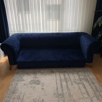 Sofanın Ayağındaki Çoklu Vida Ve Çatlak Karyola Sorunları Çözülmüyor