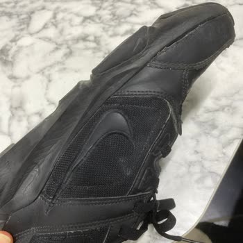 Nike Ayakkabısının Açılma Sorunu Garanti Kapsamına Alınmadı