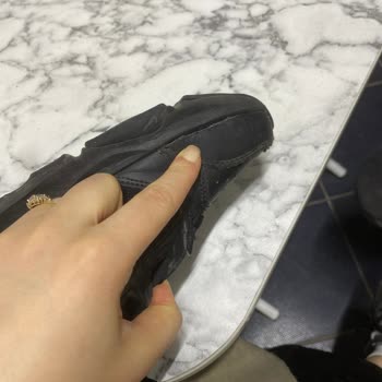 Nike Ayakkabısının Açılma Sorunu Garanti Kapsamına Alınmadı