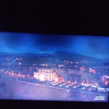 Ücretsiz Panel Değişimi Talebi Ve Tekrarlayan TV Arızası