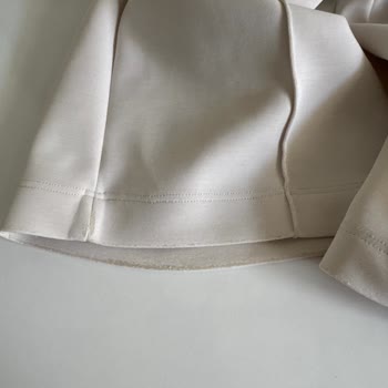 Kısa Sürede Deforme Olan Eşofman Altı İçin Tutarsız İnceleme Süreleri Ve Yardım Eksikliği