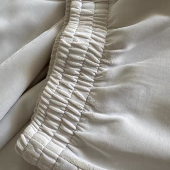 Kısa Sürede Deforme Olan Eşofman Altı İçin Tutarsız İnceleme Süreleri Ve Yardım Eksikliği