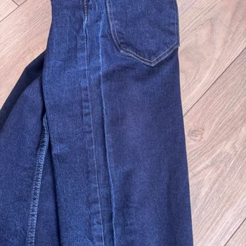 Havoş Butik'ten Satın Alınan Lacivert Jean'in İlk Yıkamada Renk Bozulması Ve İade Talebi