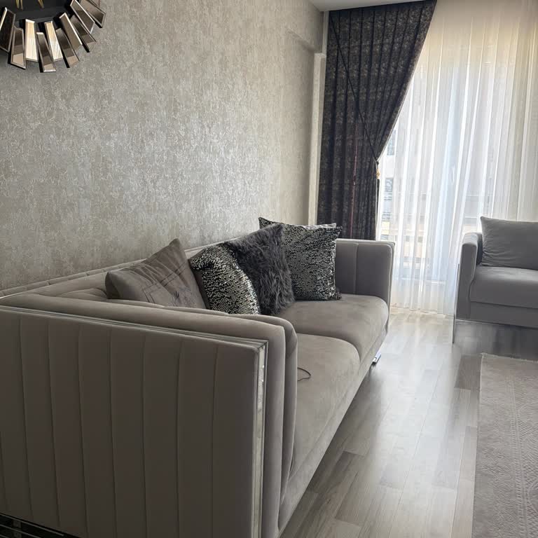 Teslimat Gecikmesi Ve Yanlış Mobilya Takımı