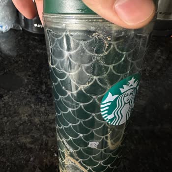 Starbucks Termosu Bir Hafta İçinde Kaplaması Bozuldu Ve İade Talebi