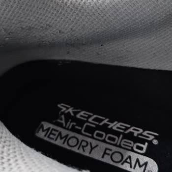 Skechers Stamina V2 Ayakkabısında Erken Topaklanma Ve Ürün Değişim Talebi