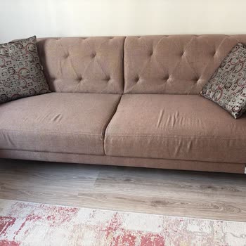 Kırılan Koltuk Ayağı Ve Cevapsız 7 Günlük Bekleme Mağduriyeti