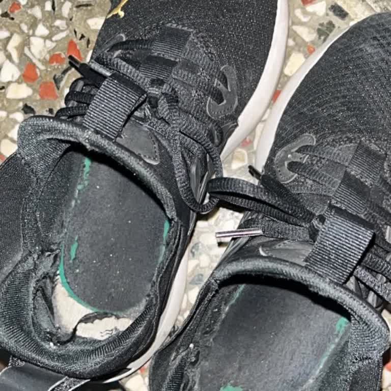 Puma Ayakkabısının İç Kısmındaki Erken Yıpranma Ve Mağaza İadesi Reddi