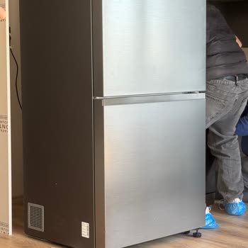 Hasarlı Buzdolabı Kapakları İçin Değişim Talebi