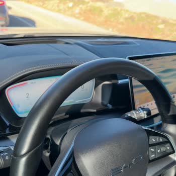 Direksiyon Deri Kaplamasındaki Soyulma Ve Sararma Garanti Reddiyle Karşılaşıldı