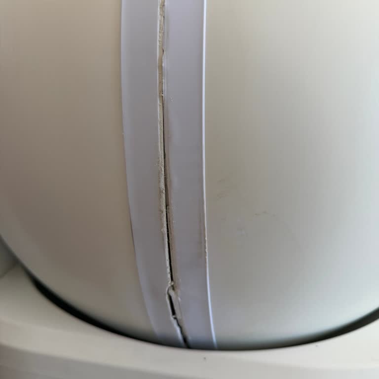 Garanti Süresinde Servis Ürünü Kırık Dökük Şekilde İade Edildi