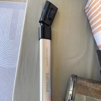 Philips 7000 Serisi SpeedPro Max Şarjlı Süpürge Gövde Kırıldı, Çekim Gücü Azaldı Ve Değişim Talebi