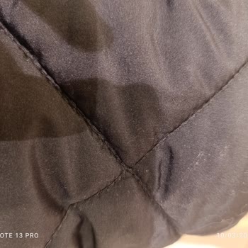 Şişme Montum Tiftikleniyor Ve Dolgu Çıkıyor
