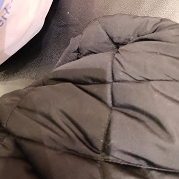 Şişme Montum Tiftikleniyor Ve Dolgu Çıkıyor