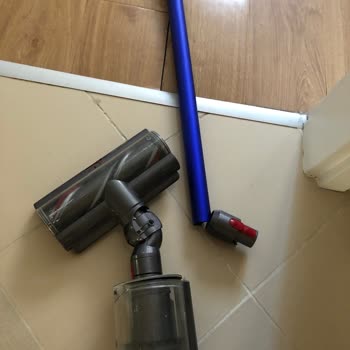 Dyson V11 Absolute’da Kırılan Bağlantı Parçaları Ve Yetersiz Müşteri Desteği