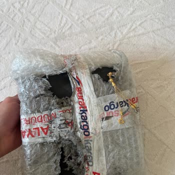 Sürat Kargo Kampüs Şubesinde Kargonun Hasar Görmesi