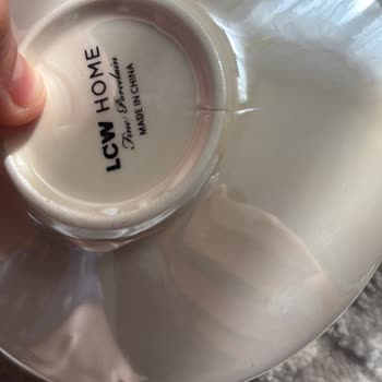 Defolu Kelebek Figürlü Fincan Takımı İçin Değişim İstiyorum