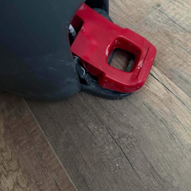 Pedal Bozukluğu Nedeniyle Vileda Turbo 2in1 Temizlik Seti Garanti Değişim Talebi