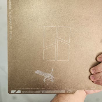 Porima Polimer Tabla Yapıştırıcısı Nedeniyle Oluşan Beyaz Lekeler Ve Çözüm Talebi